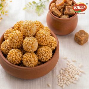 Puffed Rice Balls